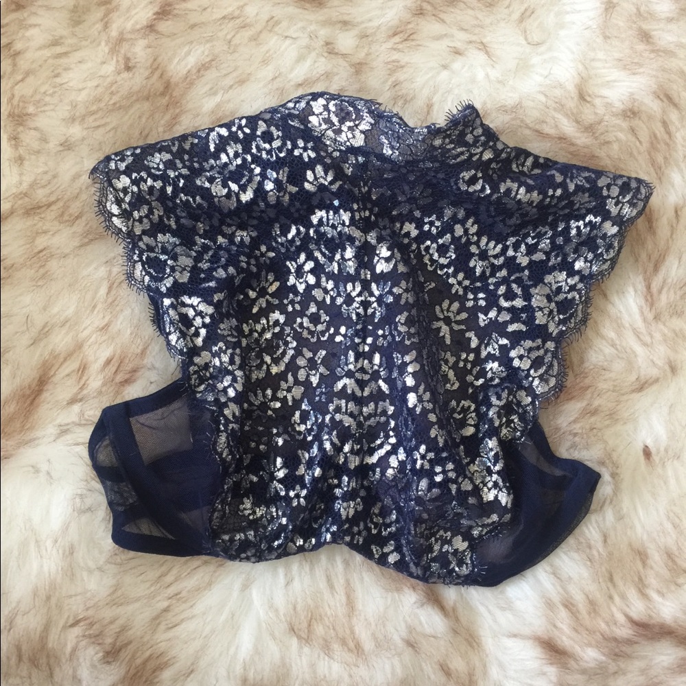 NWT High Neck Victoria’s Secret Bra